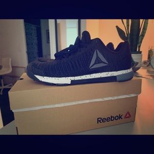 Reebok Speed TR Flexweave - size 6 - *like new*